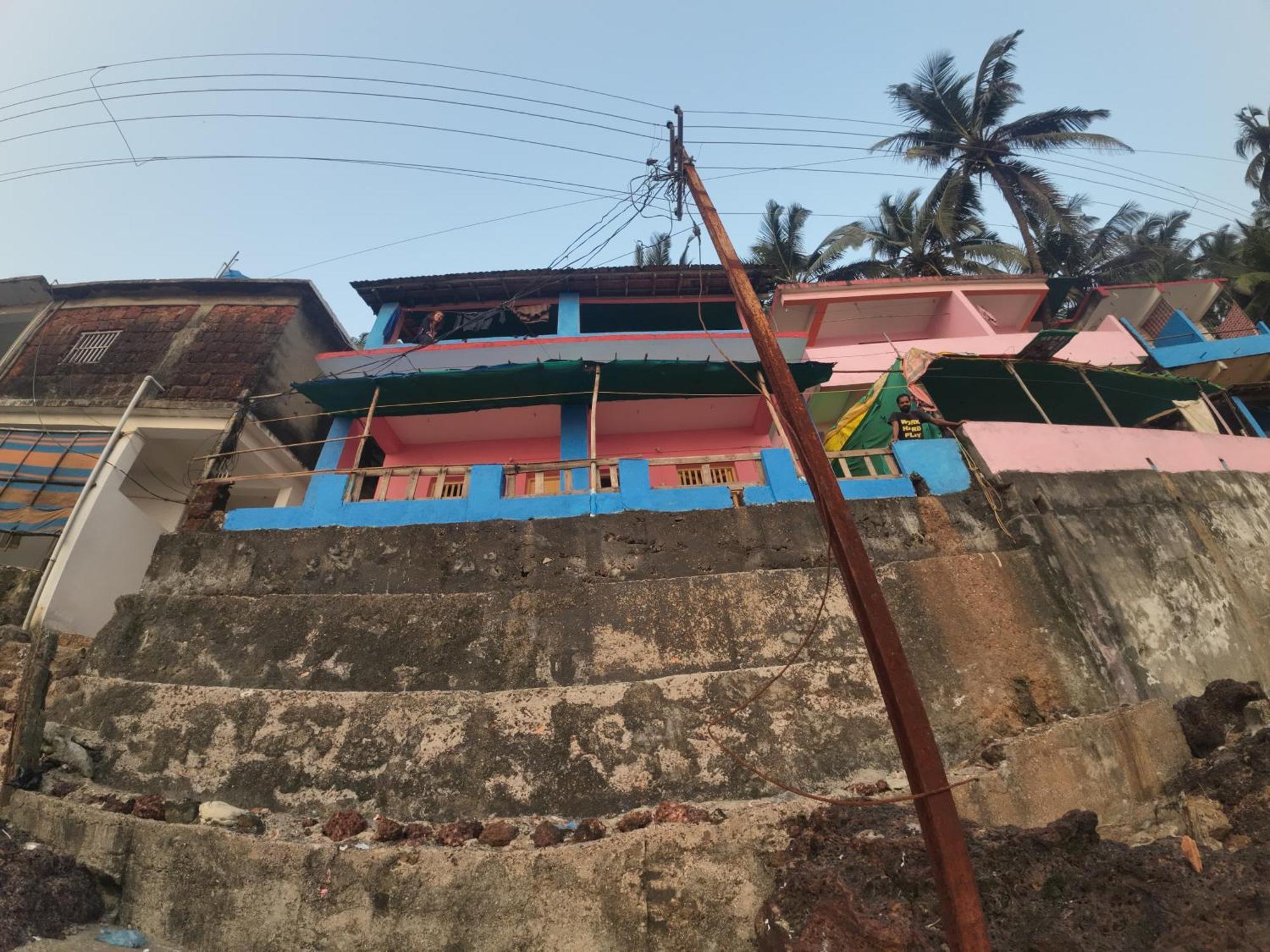 Om Ganesh Guest House Cliffside Арамбол Екстериор снимка